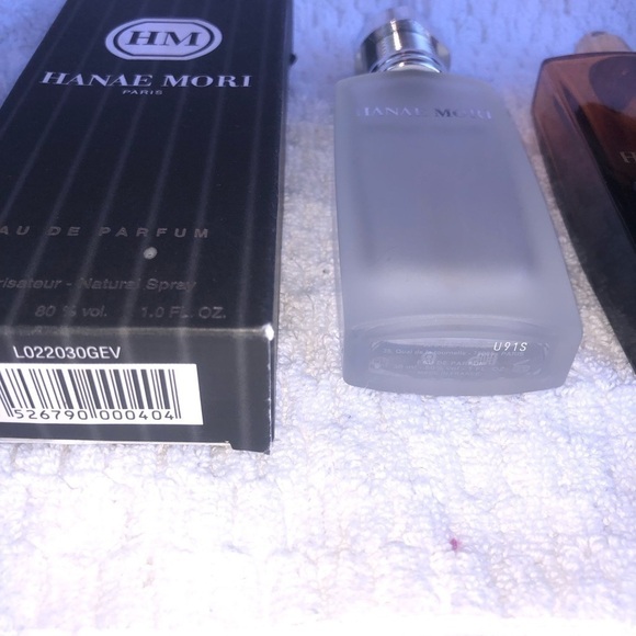 Hanae Mori HM & HiM (Discontinued) bottles and boxes that are empty - Picture 5 of 9